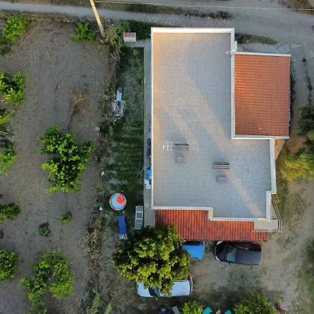 Casa Giada Sul Mare Bed & Breakfast