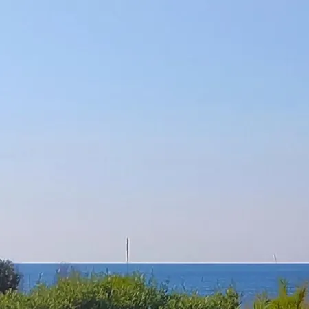 Casa Giada Sul Mare Couette-café Torrenova (Sicily)