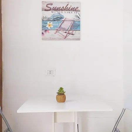 فندق مبيت وإفطار Casa Giada Sul Mare 3*