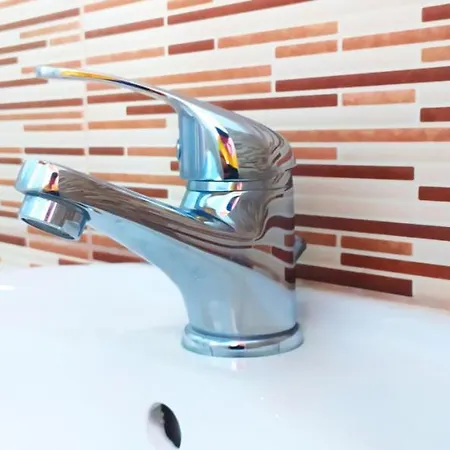 فندق مبيت وإفطار Casa Giada Sul Mare 3*